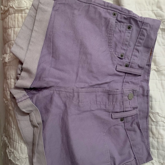 Levi’s shorts - Picture 1 of 4